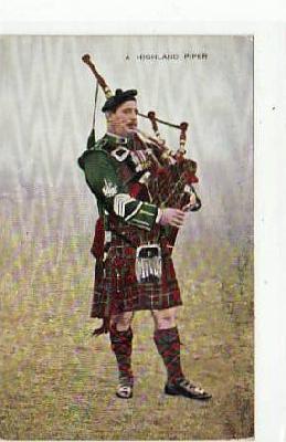 A Highland Piper England - Schottland Trachten