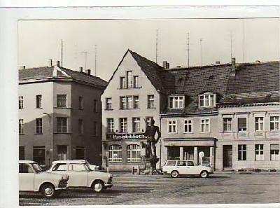 Perleberg Markt mit Roland 1972