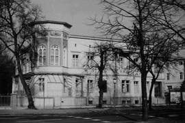 Potsdam-Jägerallee 1