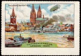 Das Luftschiff über Köln am Rhein