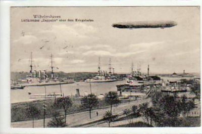 Wilhelmshaven Zeppelin über Marine Hafen,Kriegsschiffe 1914