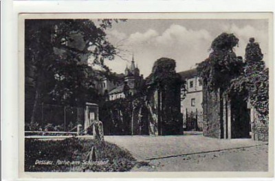 Dessau Schlosshof 1935