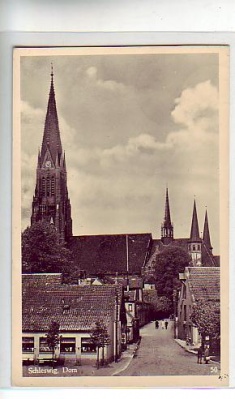 Schleswig in Holstein Dom und Strasse ca 1940