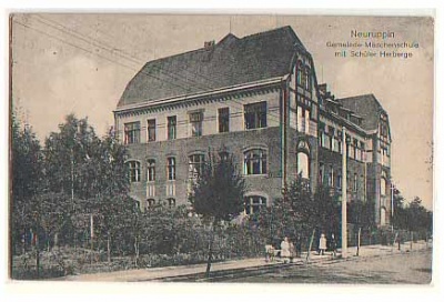 Neuruppin Mädchenschule 1920